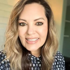 Meet your Posher, Malissa